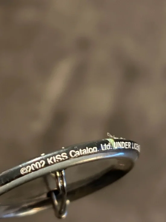 Vintage KISS Pin Set '02 - Picture 3 of 5